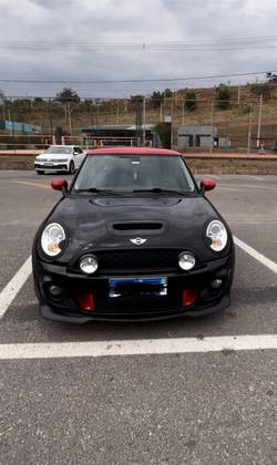 MINI COOPER 1.6 S JOHN COOPER WORKS 16V TURBO GASOLINA 2P AUTOMATICO MINI COOPER 1.6 S JOHN COOPER WORKS 16V TURBO GASOLINA 2P AUTOMATICO